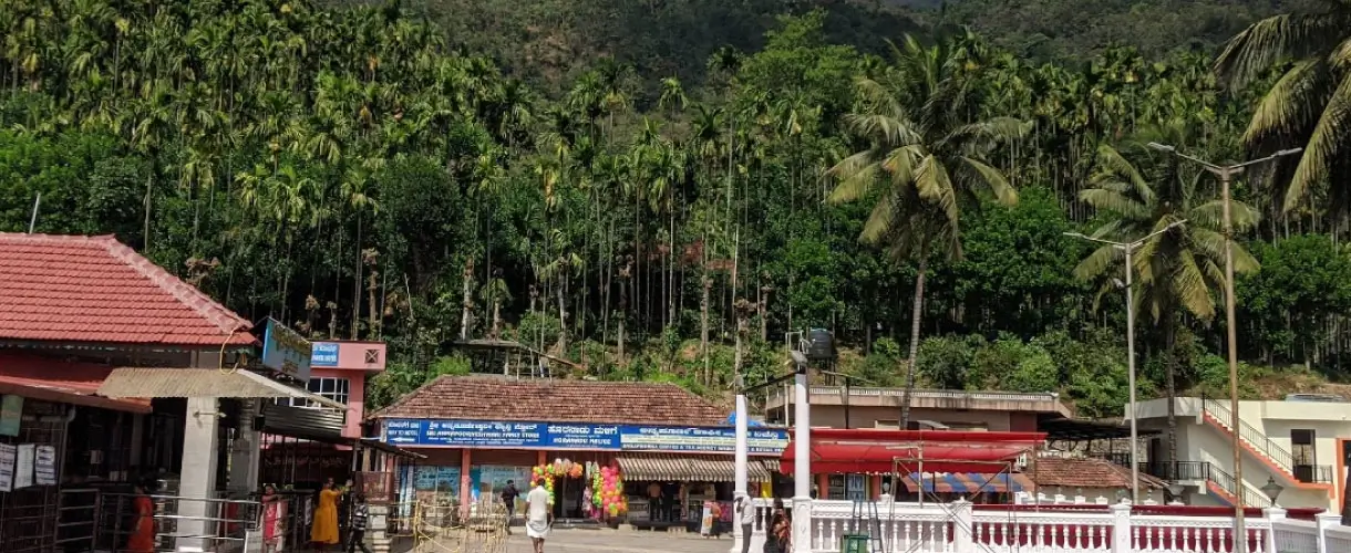 temple tourist attraction near Chikmagalur